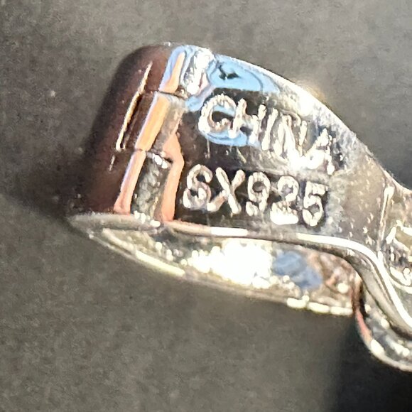 🌿 Sterling Silver (SX925) Pendant on Genuine Leather Necklace – Modern Artisan - Picture 4 of 5